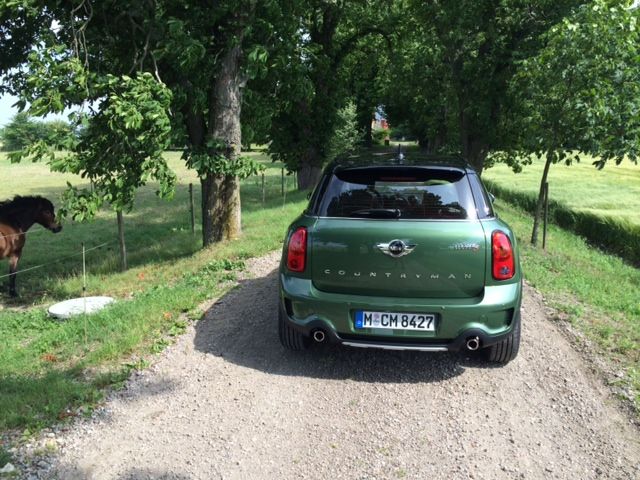 Mini Countryman – Sanfte Evolution auf dem Weg zum Klassiker 5 countryman back