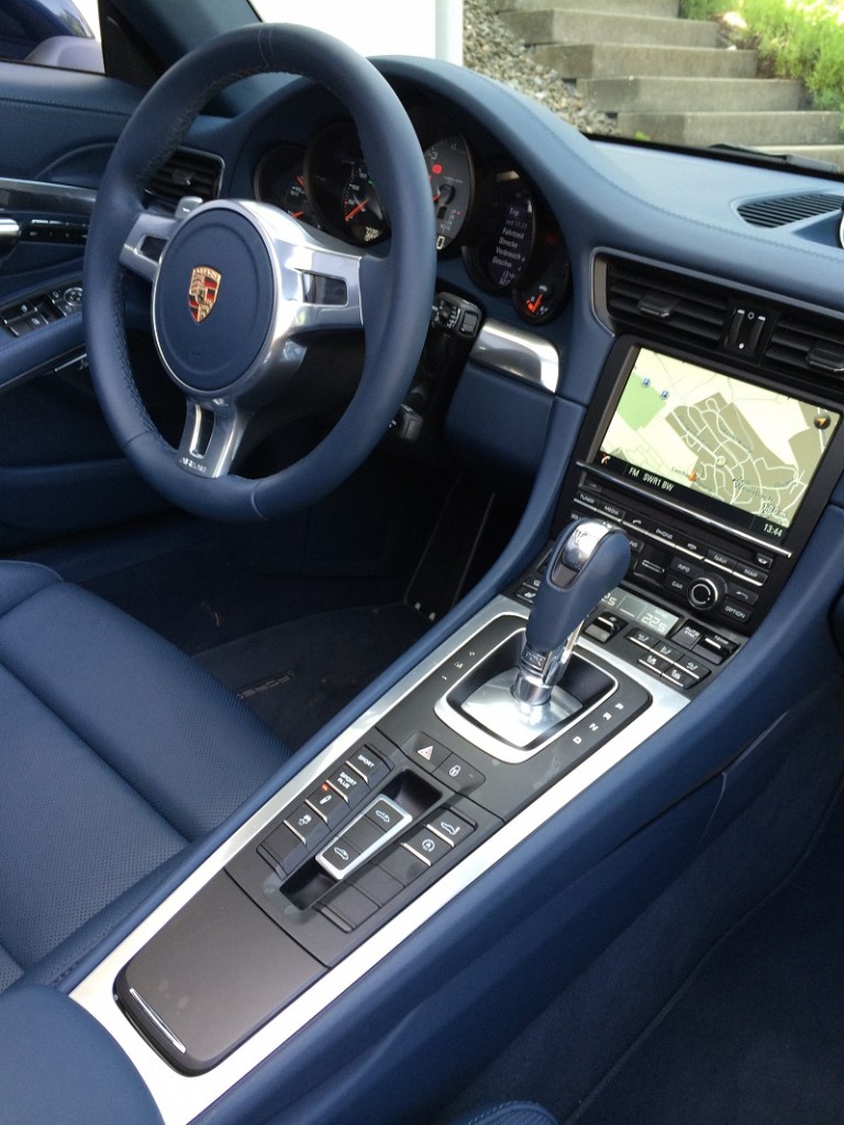 Porsche 911 Targa - Innovatives Dachsystem für den Klassiker 3 targa innen