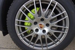 Porsche Cayenne S E-Hybrid - Flüsterleise Fahren mit 2.350 Kilo 16 der-Autotester