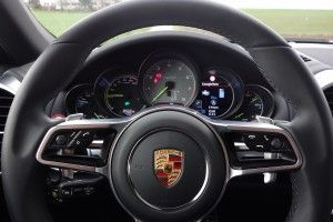 Porsche Cayenne S E-Hybrid - Flüsterleise Fahren mit 2.350 Kilo 13 der-Autotester