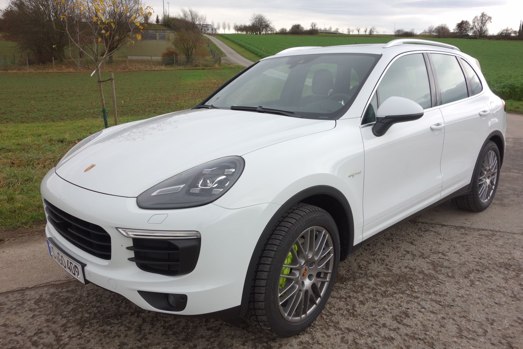 Porsche Cayenne S E-Hybrid - Flüsterleise Fahren mit 2.350 Kilo 7 der-Autotester