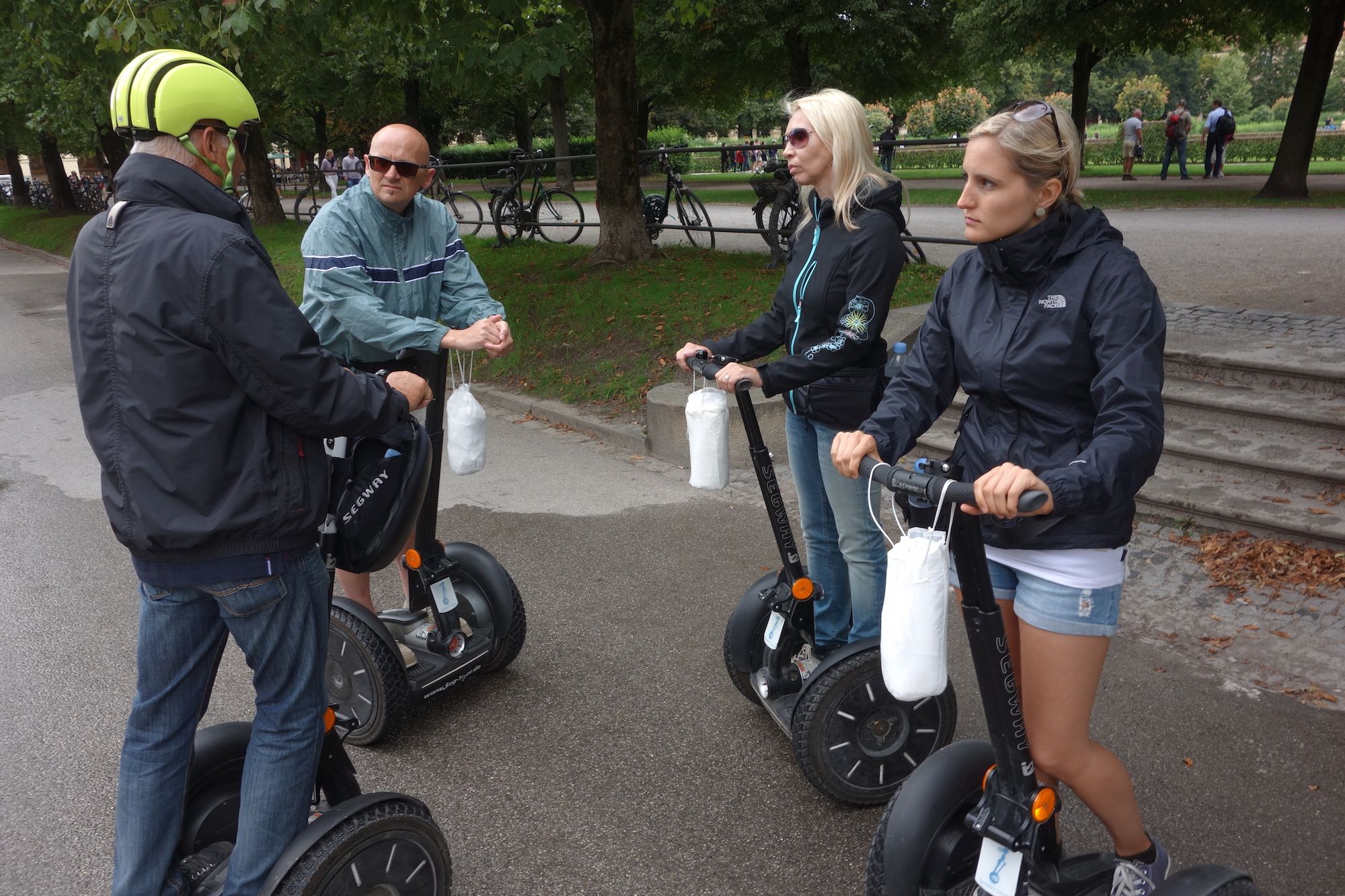 Mit dem Segway durch München 3 der-Autotester