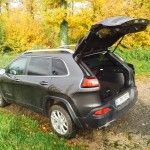 Jeep Cherokee Limited Edition - Der Italo-Amerikaner mit dem Herz am rechten Fleck 10 der-Autotester