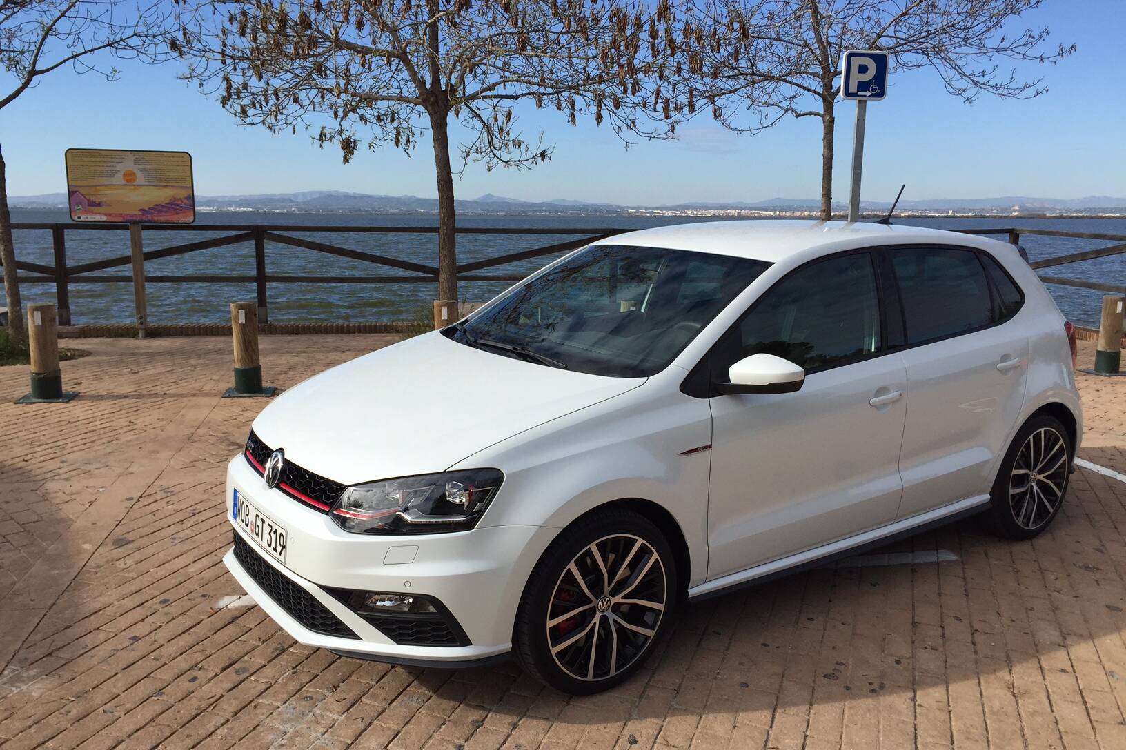 Der neue Polo GTI - Kleiner Bruder große Leistung? 4 der-Autotester
