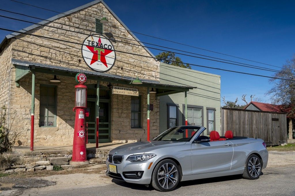Zehn Cabrios für den Winter-Einsatz 5 On Location pictures BMW 2 Series Convertible