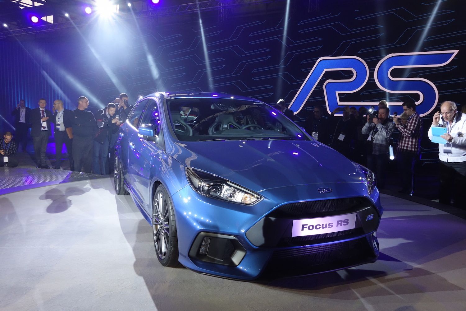 IAA 2015: Ford Focus RS ab 39.000 Euro erhältlich 6 der-Autotester