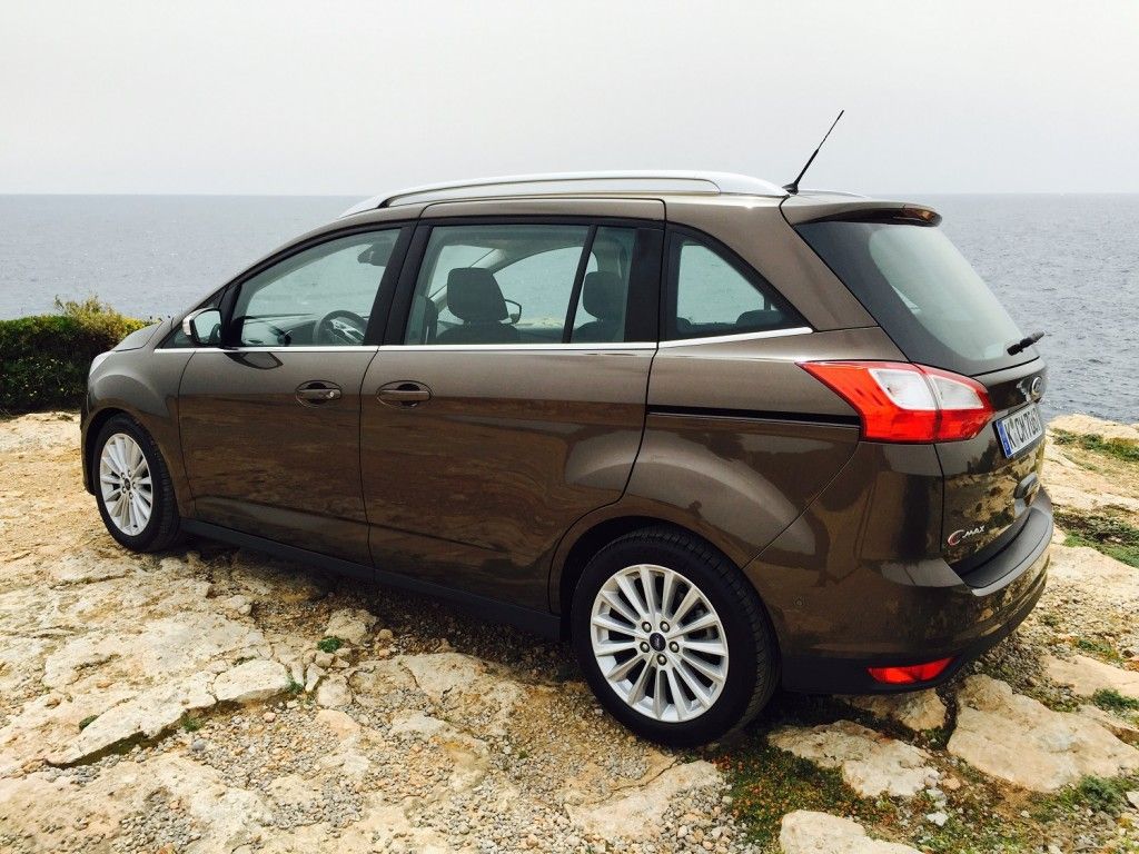 Familien werden den neuen Ford C-Max lieben 6 Ford C-Max