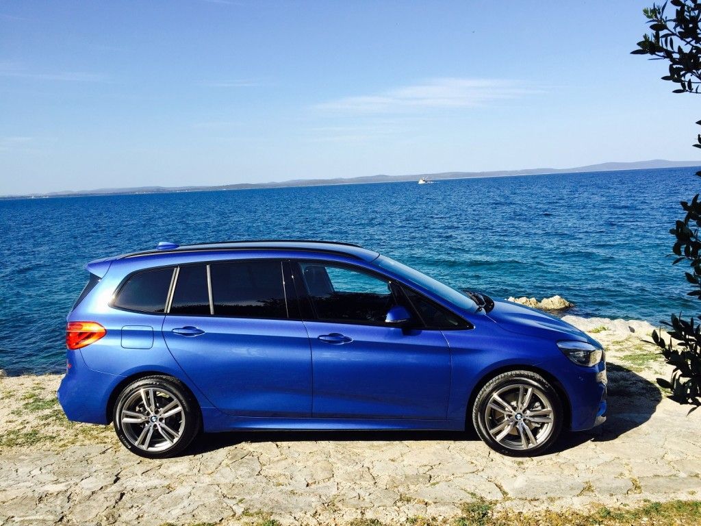 Der neue BMW 2er Gran Tourer - Auch Väter und Mütter wollen Premium! 11 21A