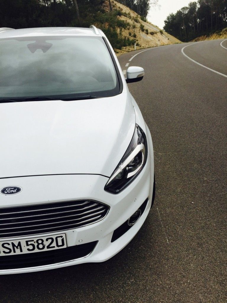 Ford lockt Firmen, die noch nicht auf Ford stehen 1 Ford S Max angeschnitten (Large)
