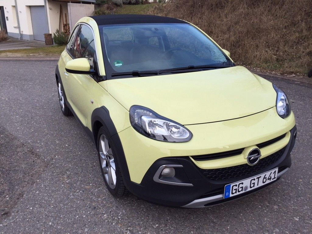 Die gezähmte Wildheit eines Drei-Tage-Bartes: Opel Adam Rocks, der Frauenheld 5 Opel Adam Seitenansicht