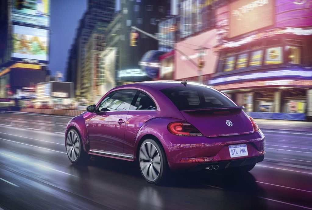 New York Motor Show 2015: VW zeigt stylische Beetle Studien 4 Volkswagen Studie Beetle Pink Edition