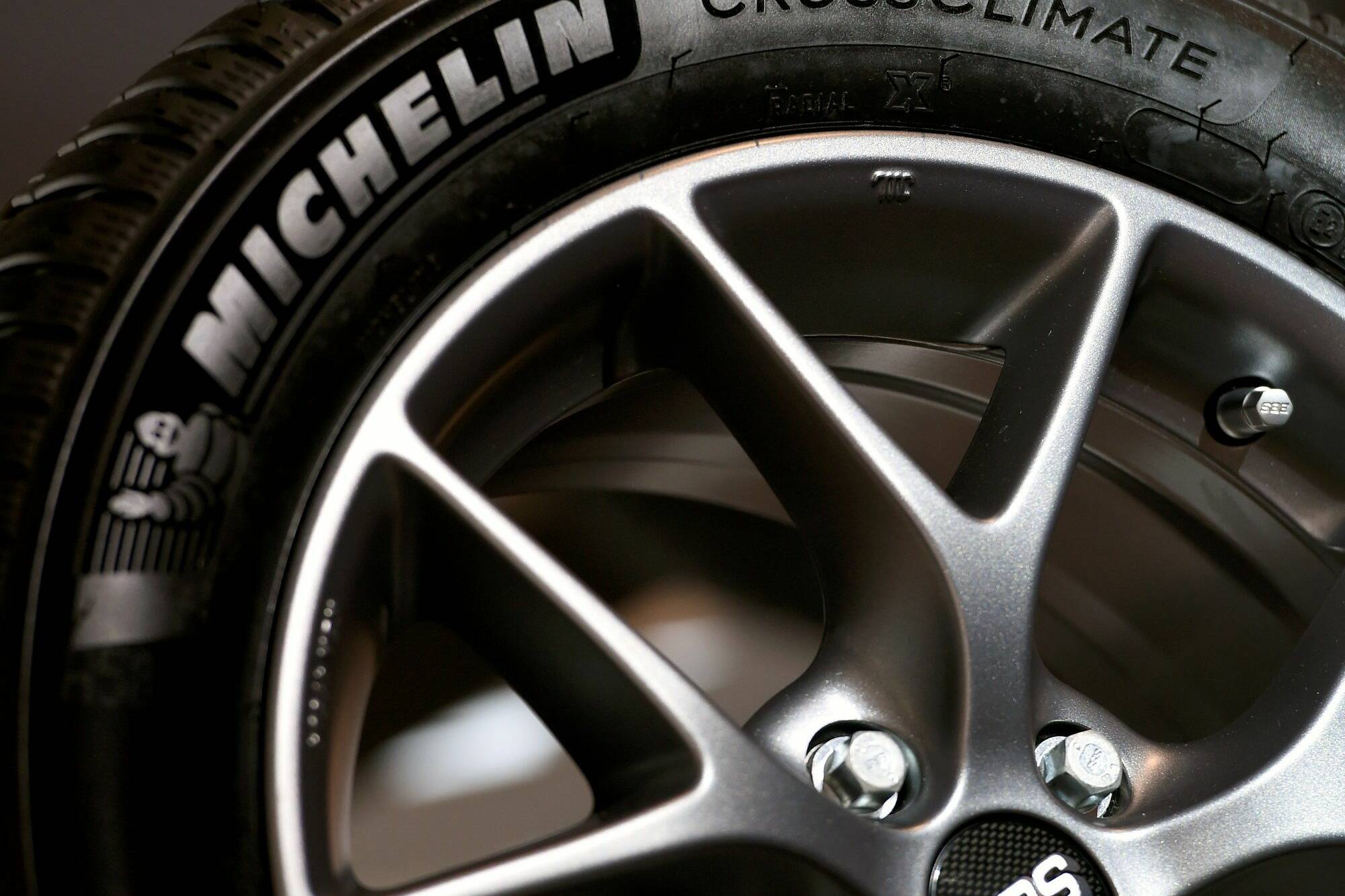 Nie mehr Reifen wechseln? 10 Michelin Reifen