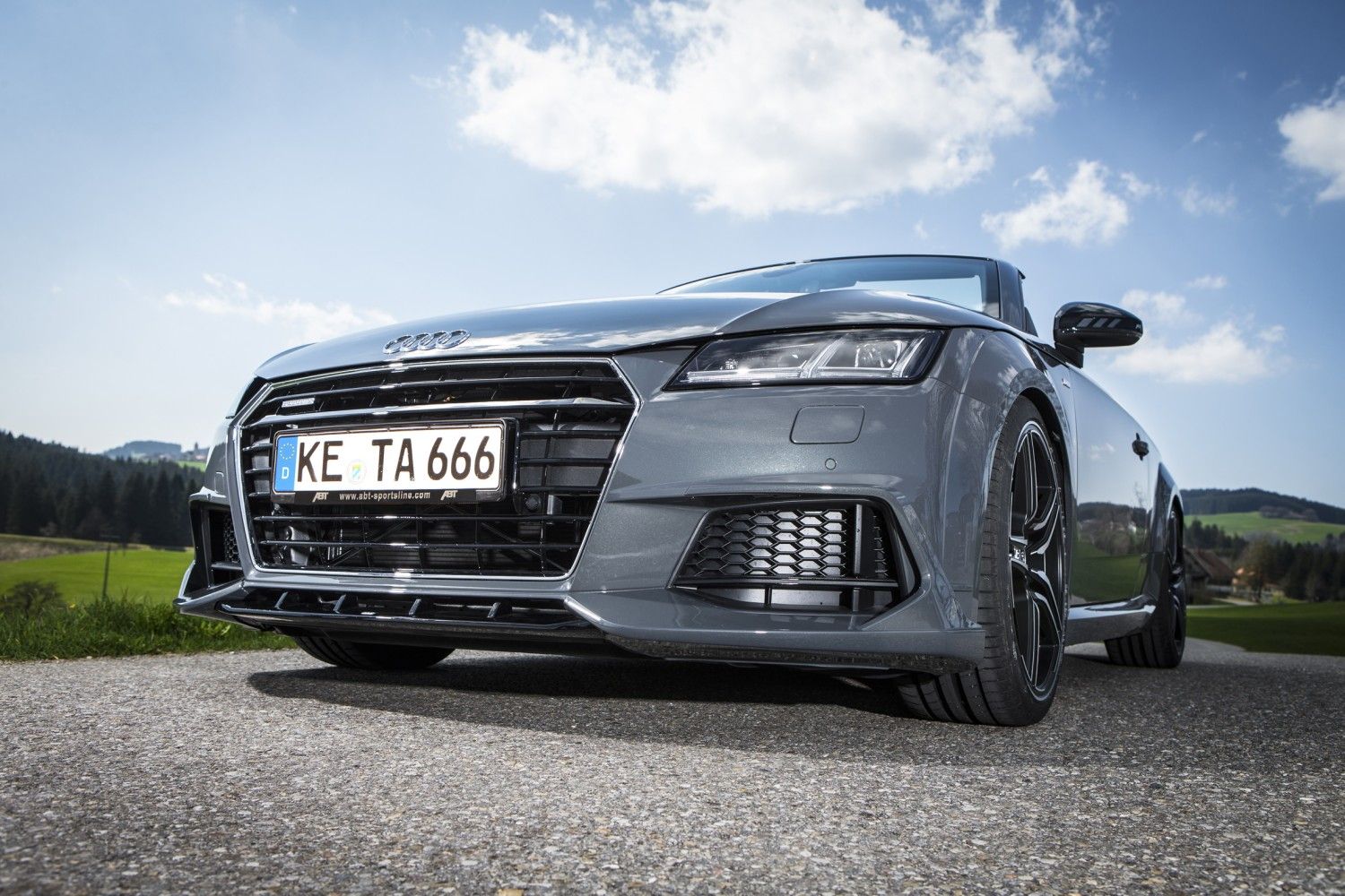 ABT macht den neuen Audi TT Roadster zum Supersportwagen 2 der-Autotester