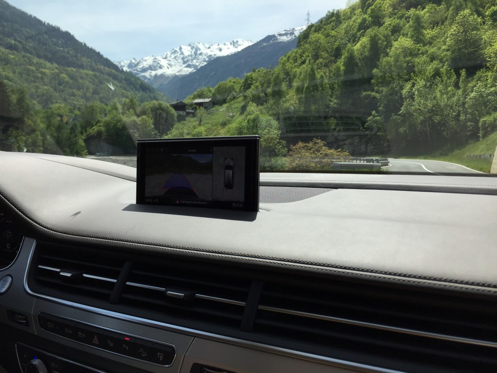 Die ersten Fotos des brandneuen Audi Q7, der 2. Generation 6 Foto 11.05.15 14 52 23