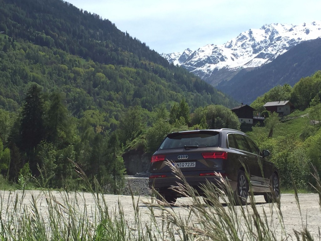 Der neue Audi Q7 - Abgespeckt und leichtfüssiger 7 Foto 11.05.15 14 54 39
