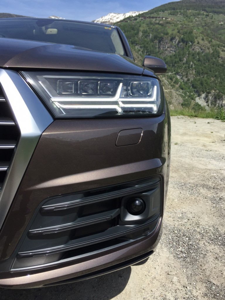 Die ersten Fotos des brandneuen Audi Q7, der 2. Generation 2 Foto 11.05.15 14 56 43