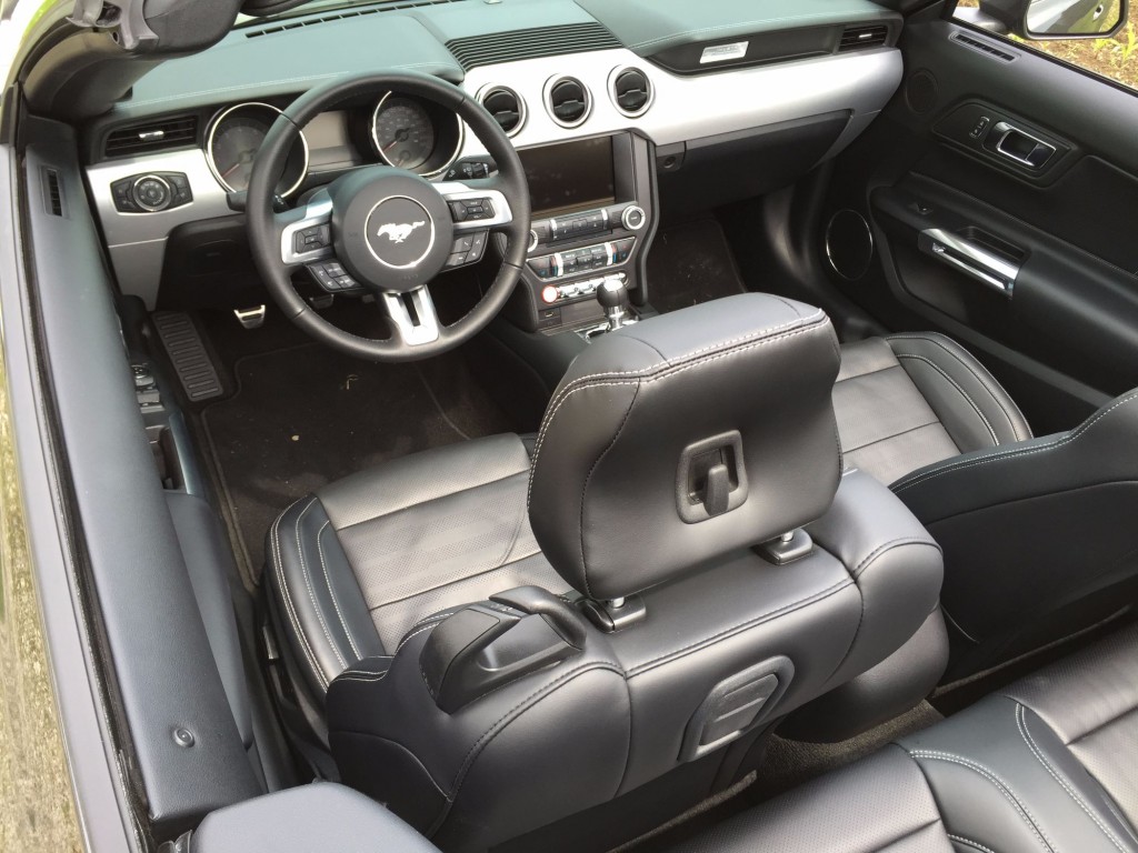 Ford Mustang - Ur-Amerikanischer Hengst galoppiert nach Europa 8 Ford Mustang 2015