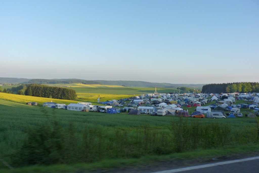 Am Nürburgring denkt niemand an Schlaf - Impressionen vom Vortag des Rennens 8 P1150990