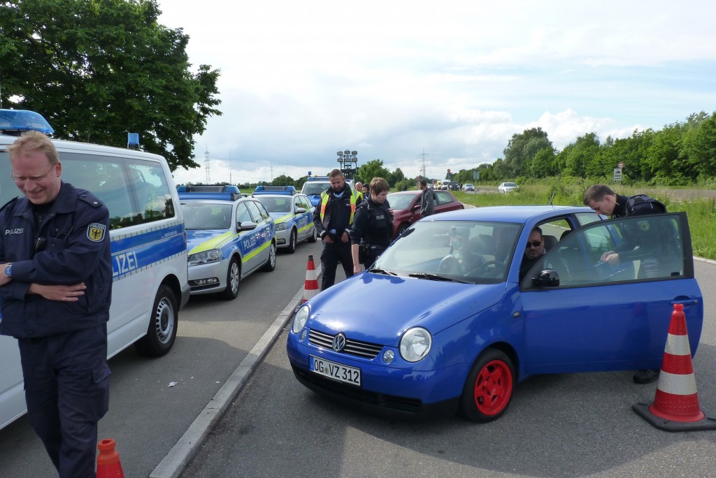 Autofahrer im Visier - Großkontrolle von Polizei und Zoll 5 Polizeikontrolle
