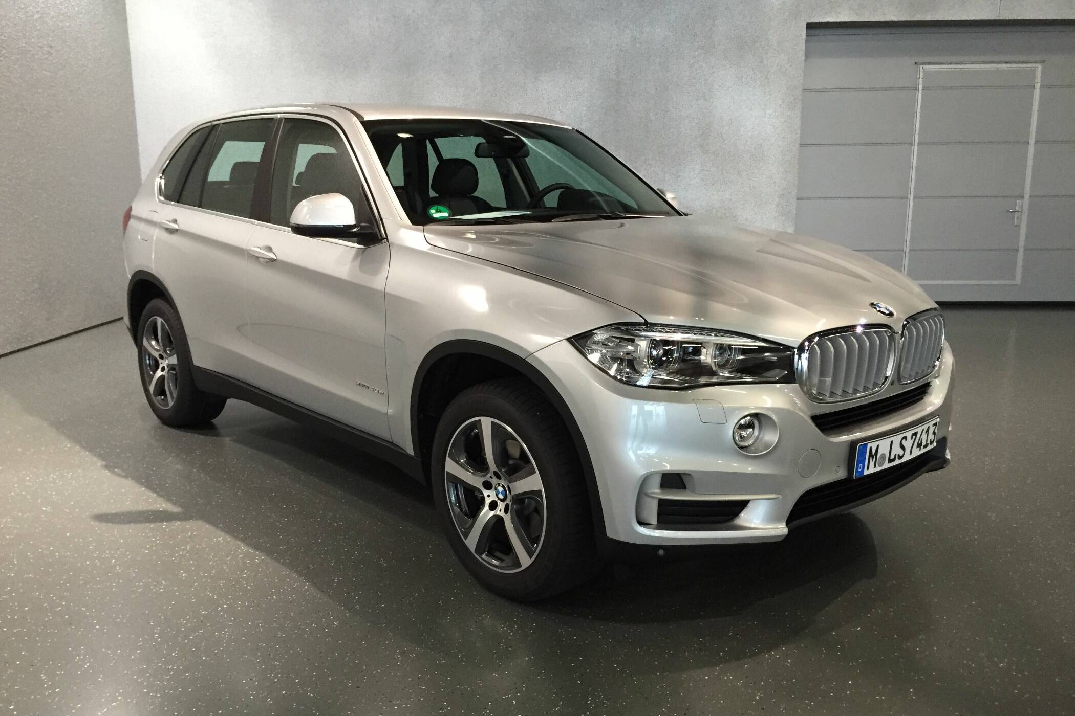 Die ersten Fotos vom neuen BMW X5 xDrive40e 3 der-Autotester