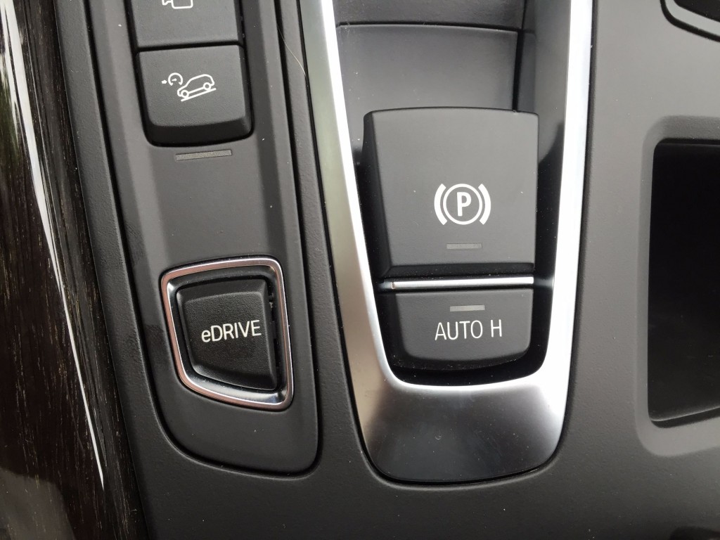 Die ersten Fotos vom neuen BMW X5 xDrive40e 2 der-Autotester