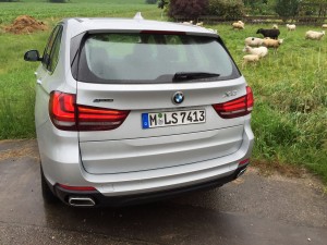 Der BMW X5 eDrive - Benzinmotor und Elektromotor in kongenialer Verbindung 3 der-Autotester