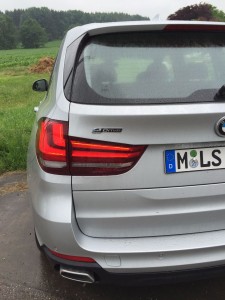 Der BMW X5 eDrive - Benzinmotor und Elektromotor in kongenialer Verbindung 2 der-Autotester