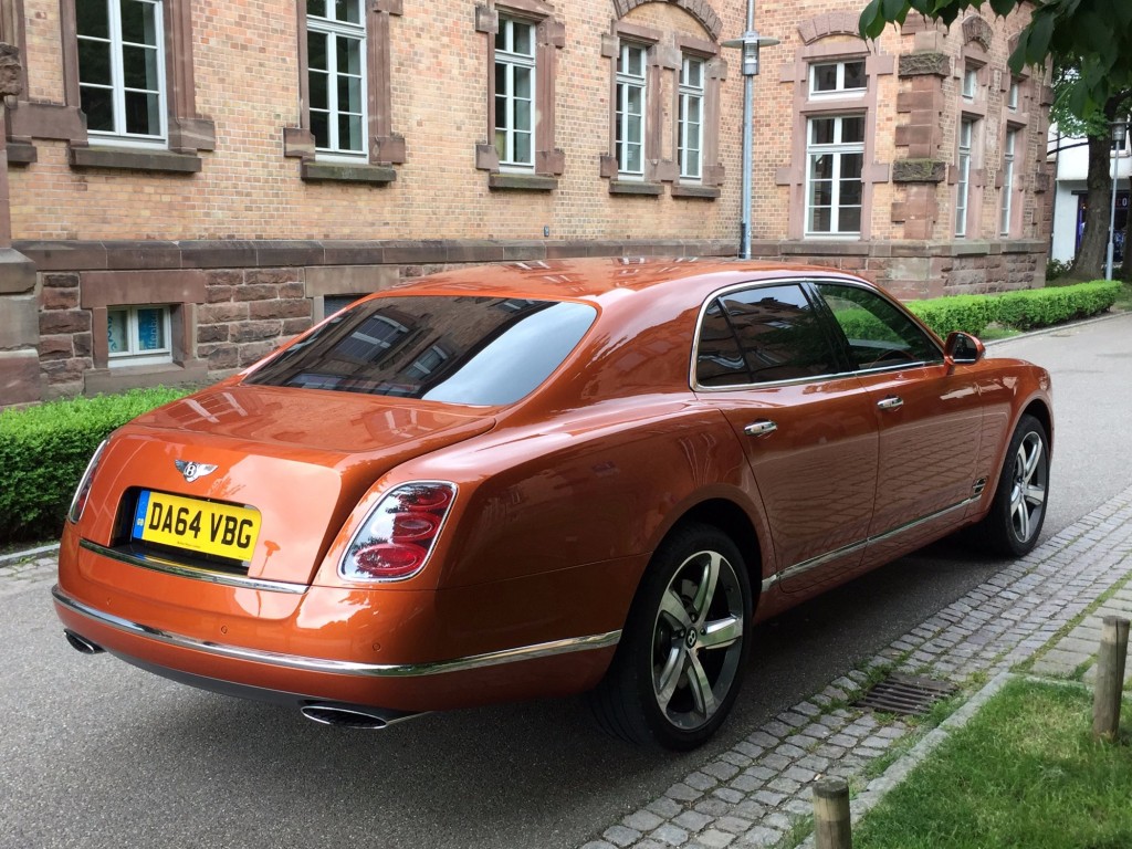 Bentley Mulsanne Speed - Der Chauffeur hat frei 19 der-Autotester