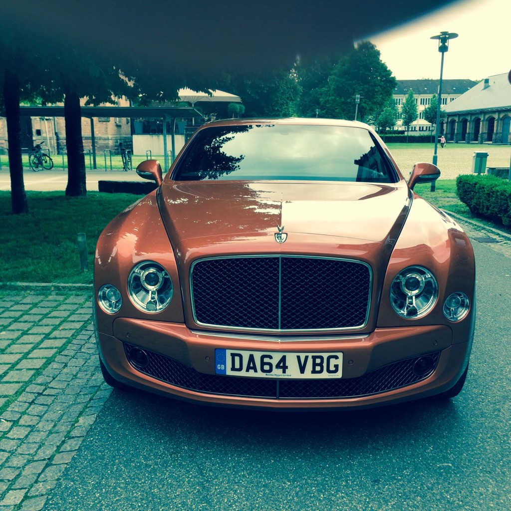 Bentley Mulsanne Speed - Der Chauffeur hat frei 21 der-Autotester