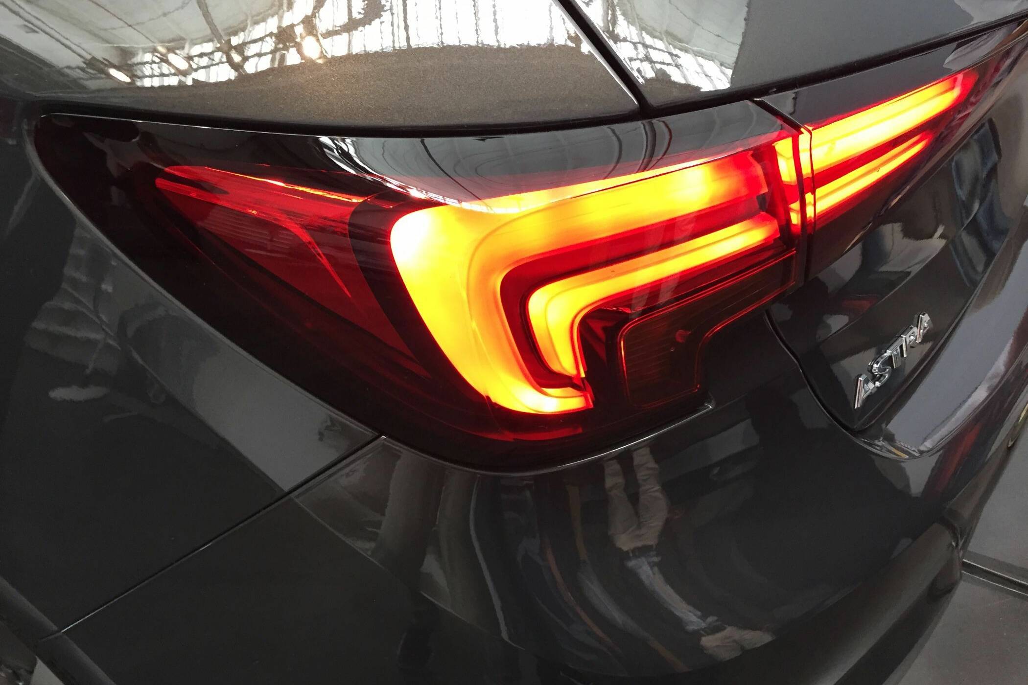 Keine Besserung an der Blenderfront - Licht-Test 2018 zeigt unverändert hohe Mängel bei Pkw 24 der-Autotester