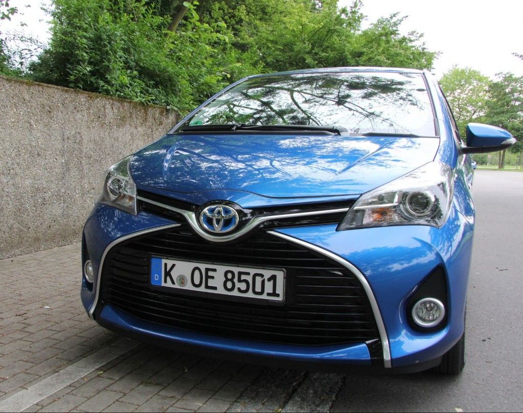 Kleinwagen mit zwei Herzen - Toyota Yaris 1 Toyota Yaris 2015