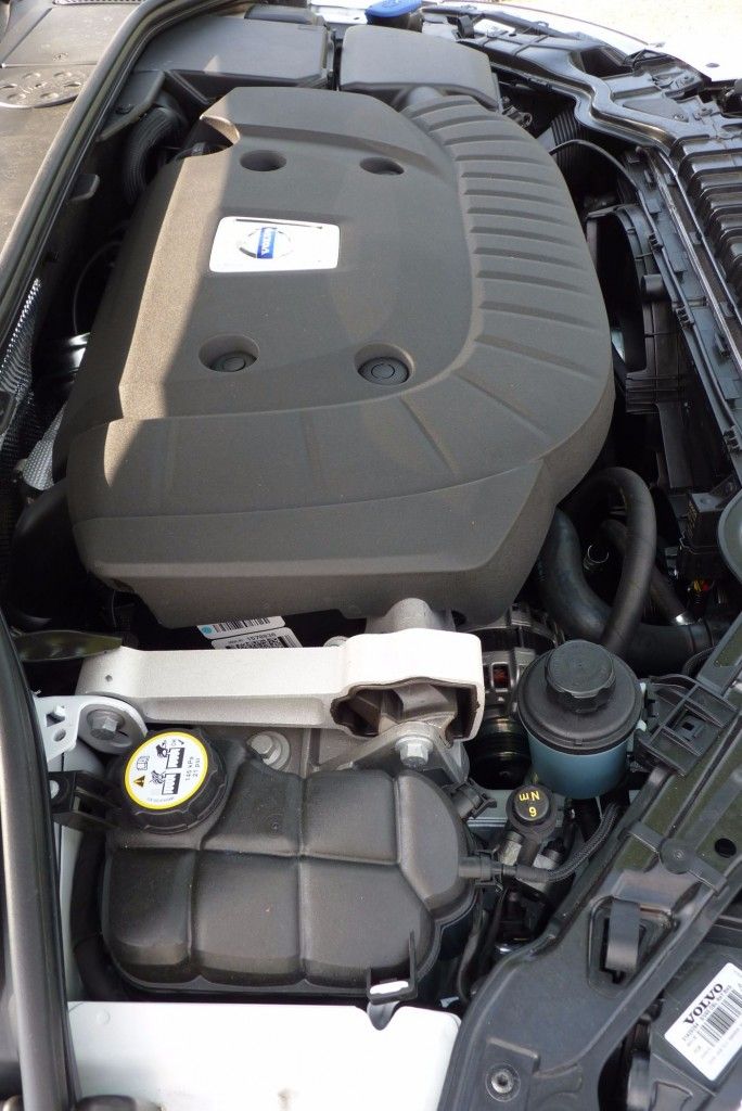 Volvo hat geländegängigen Zuwachs bekommen 9 der-Autotester