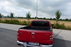 Der Mitsubishi L200 - Wer sagt eigentlich, nur Männer dürfen Pick-ups fahren? 15 der-Autotester