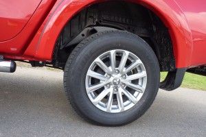 Der Mitsubishi L200 - Wer sagt eigentlich, nur Männer dürfen Pick-ups fahren? 19 der-Autotester