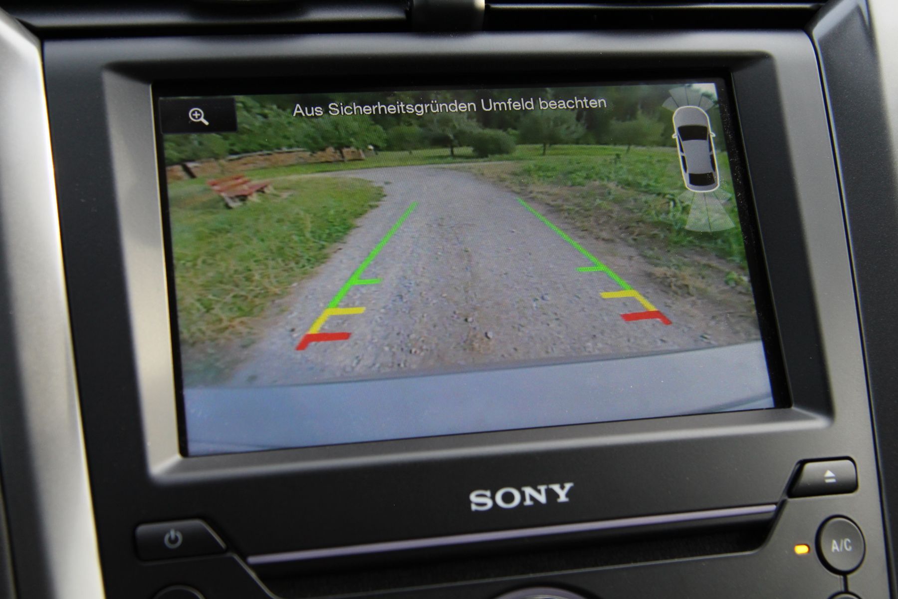 Assistenz- und Sicherheits-Systeme im neuen Ford Mondeo 3 der-Autotester