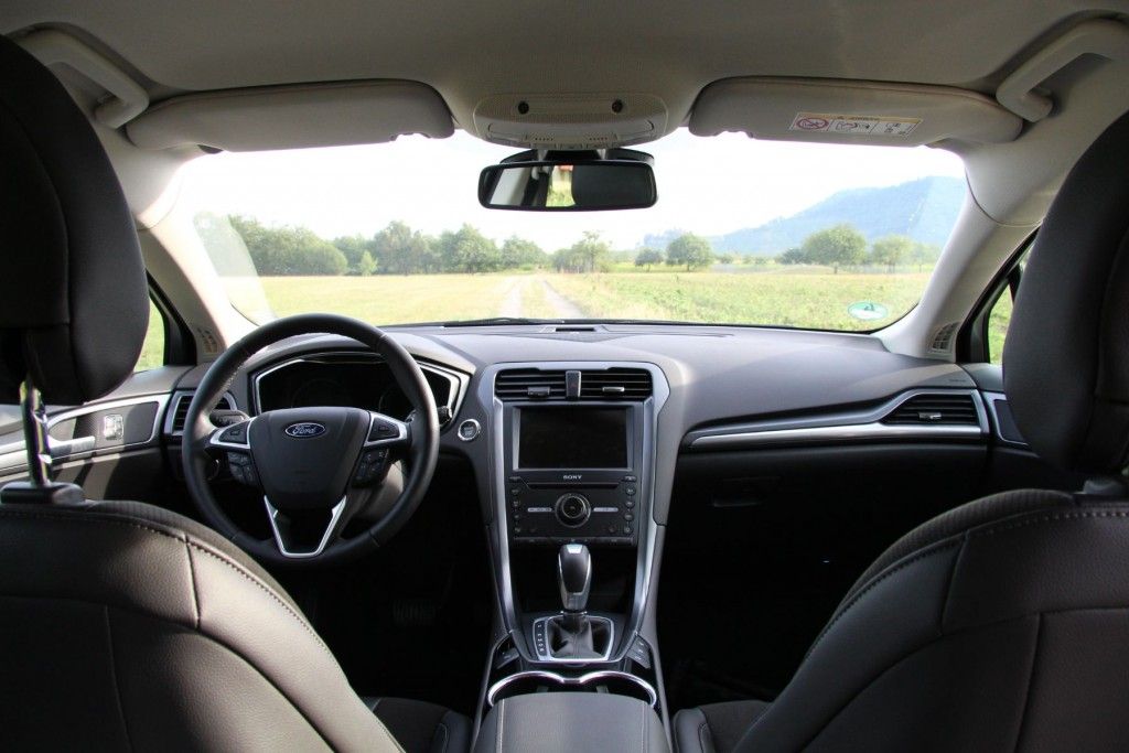 Halbzeit - Dauertest Ford Mondeo Turnier 2 Ford Mondeo Turnier 2015 Innenraum