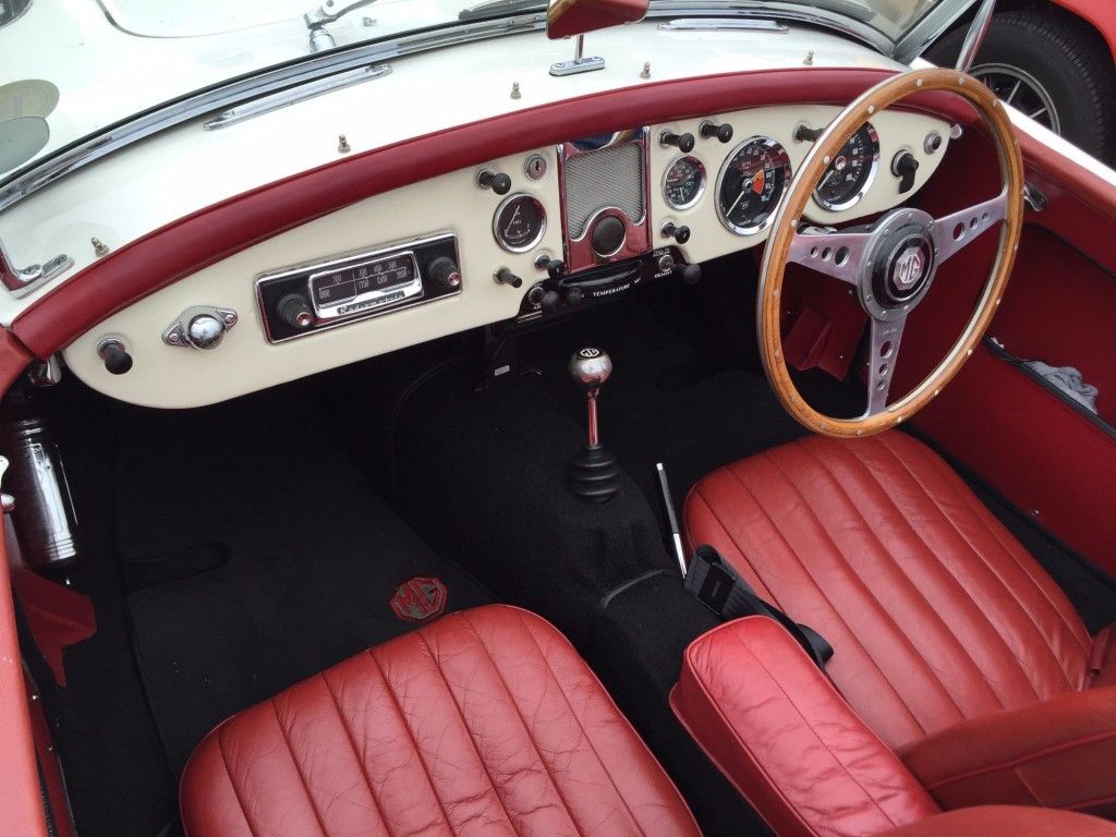 Automobile Schätze auf dem Nürburgring - Oldtimer-Grand-Prix 29 der-Autotester