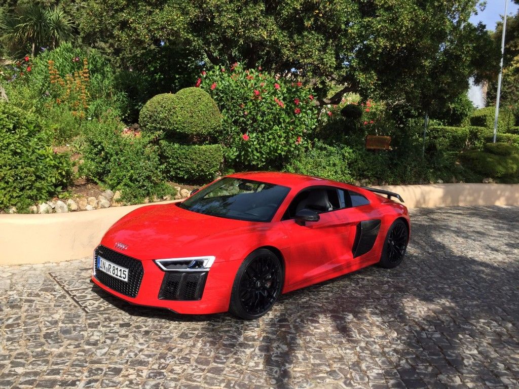 Vorsicht! Suchtgefahr - Der neue Audi R8 1 Audi R 8 - 2015