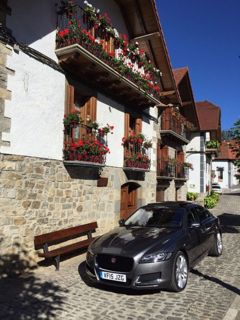 Der neue Jaguar XF: Business-Class-Herausforderer am Puls der Zeit 2 der-Autotester