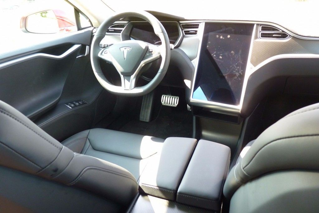 Das Tesla Model S - geht ab wie Schmitz Katze 10 der-Autotester