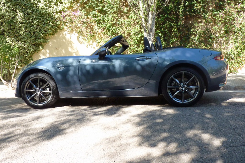Der neue Mazda MX-5: Roadster, der Emotionen weckt 3 der-Autotester