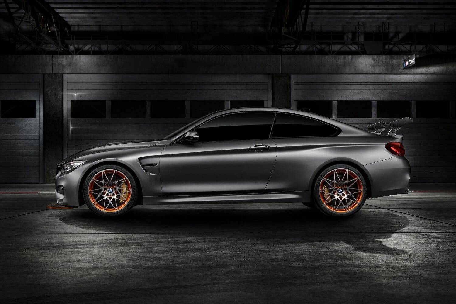BMW Concept M4 GTS: Feuer und Wasser 27 der-Autotester