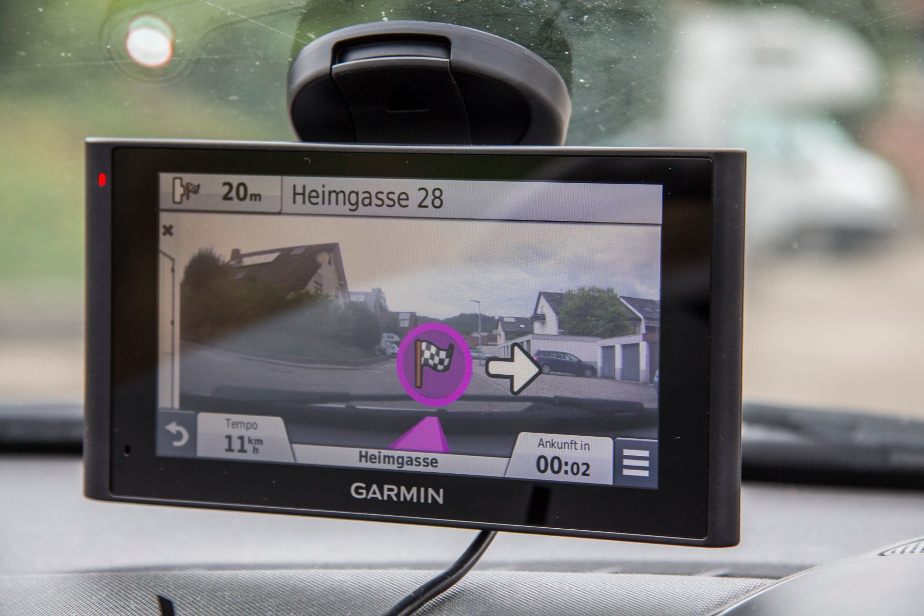 Navi mit integrierter Dashcam - Garmin nüviCam im Test 2 Garmin nüvicam