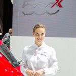 IAA 2015: Die schönsten Messegirls - Deine Favoritin? 15 der-Autotester