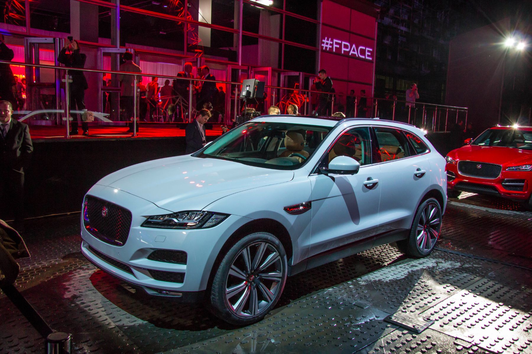 IAA 2015: Der neue Jaguar F-Pace 7 der-Autotester