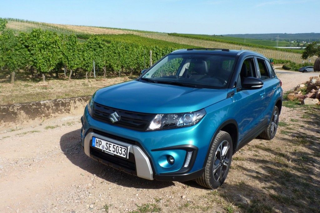 In der richtigen Farbe, weckt der Suzuki Vitara die Lust auf Abenteuer und Freiheit 4 der-Autotester