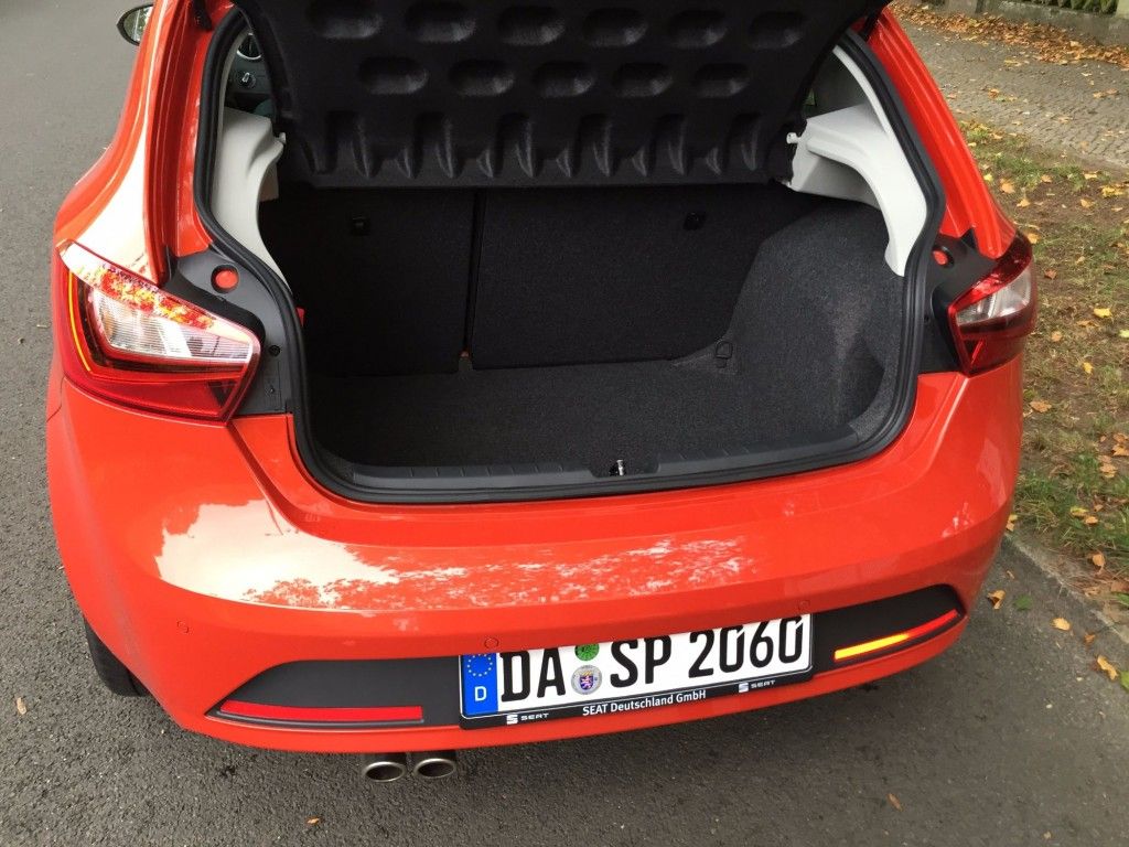 Seat Ibiza - Spanisch für Fortgeschrittene 8 Seat Ibiza Kofferraum 2015 (18)