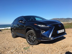 Lexus RX: Japanischer Straßenaufreißer 2 der-Autotester