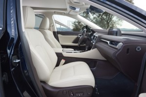 Lexus RX: Japanischer Straßenaufreißer 8 der-Autotester