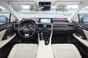 Lexus RX: Japanischer Straßenaufreißer 9 der-Autotester